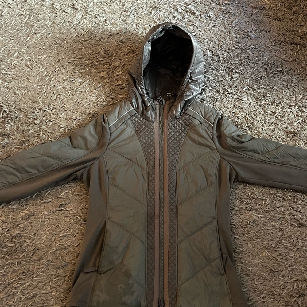Athleta Textured Jacket in Beige
